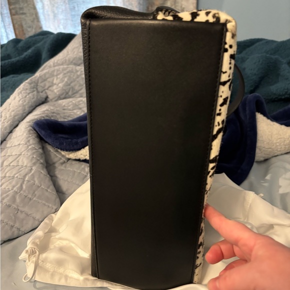 Michael Kors Genuine Cowhide Shoulder Bag - Picture 11 of 14